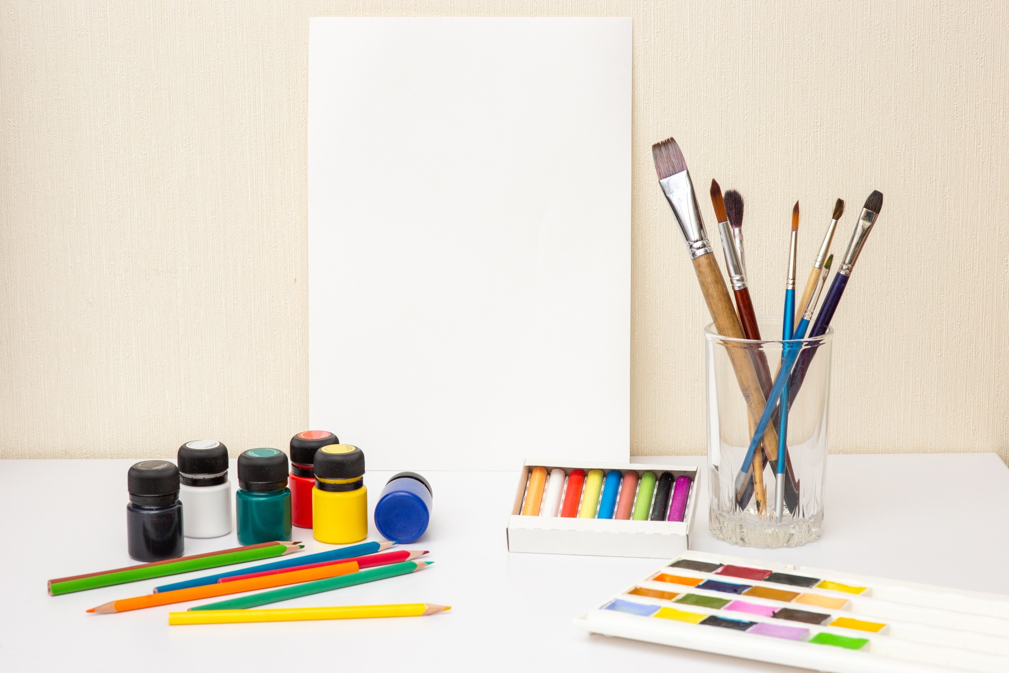 Les meilleures fournitures pour un coloriage carte Pokemon éclatant